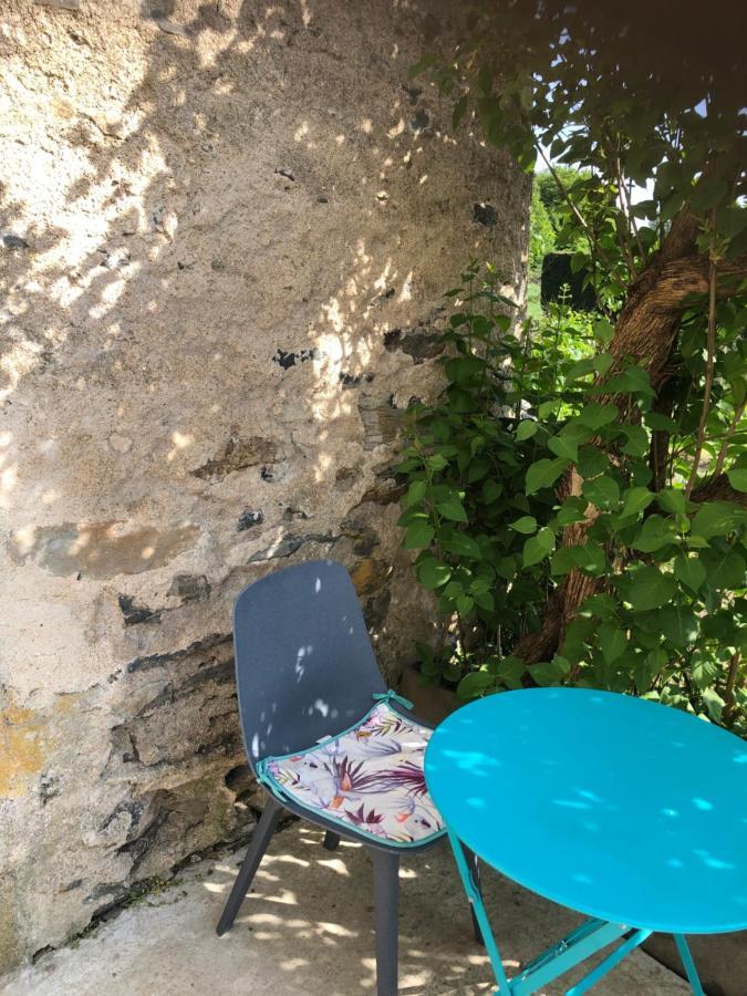 Chez Fabrice Panzió Le Pertuis Kültér fotó